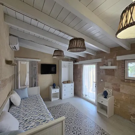 別荘 La Pigna Blu Casavacanza Con Piscina Botrugno