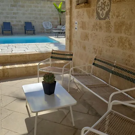 La Pigna Blu Casavacanza Con Piscina Botrugno