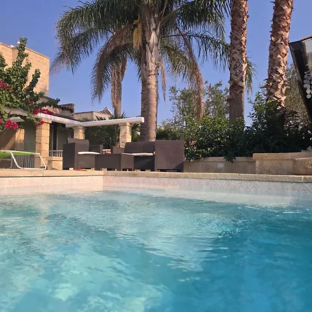 別荘 La Pigna Blu Casavacanza Con Piscina Botrugno