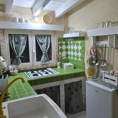 La Pigna Blu Casavacanza Con Piscina 度假居 Botrugno