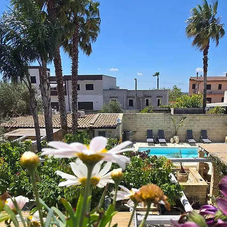 La Pigna Blu Casavacanza Con Piscina * Botrugno