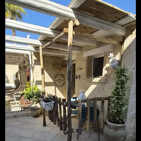 La Pigna Blu Casavacanza Con Piscina 別荘 Botrugno