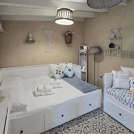 La Pigna Blu Casavacanza Con Piscina Botrugno
