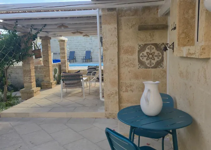 La Pigna Blu Casavacanza Con Piscina Botrugno